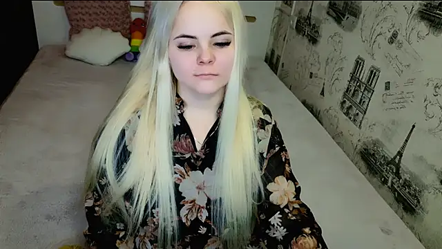 lovely-eyes online show from 03.07.26