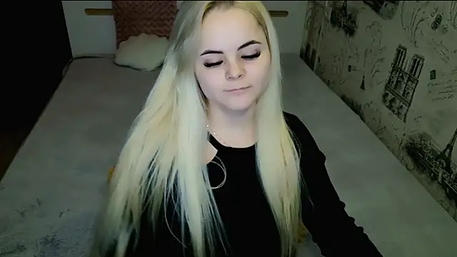 lovely-eyes online show from 03.25.26