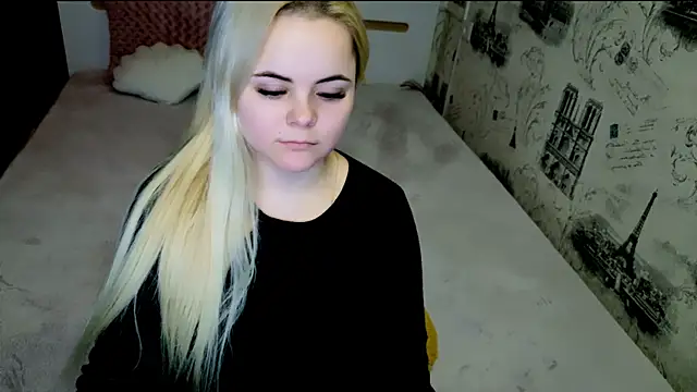 lovely-eyes online show from 04.14.26