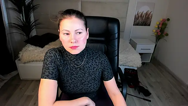 Dana  dom online show from 02.12.25