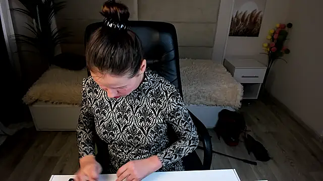 Dana  dom online show from 02.19.25