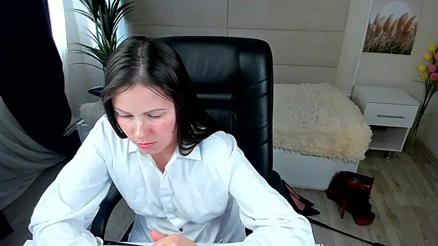 Dana  dom online show from 03.16.25