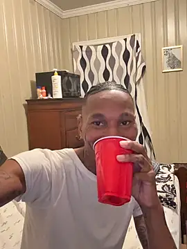 KingDerRico online show from 04.14.26