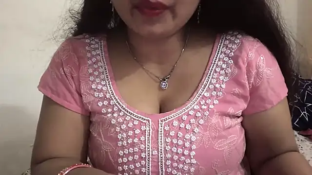 Snapshot of Gulaboo_bhabi chatting on 02.03.25 Gulaboo bhabi online show from 02.03.25