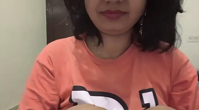 Snapshot of Gulaboo_bhabi chatting on 03.20.25 Gulaboo bhabi online show from 03.20.25