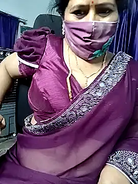 Snapshot of Rani_Darling_99 chatting on 04.21.26 Rani Darling 99 online show from 04.21.26
