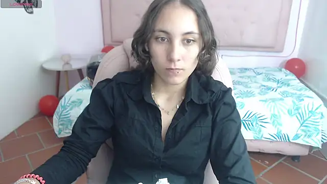 xlunna online show from 02.15.25