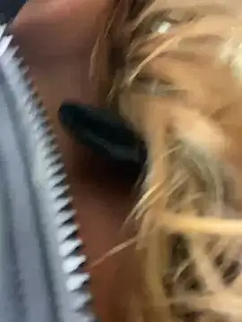 Snapshot of Sweet___Emily chatting on 01.22.25 Sweet Emily online show from 01.22.25