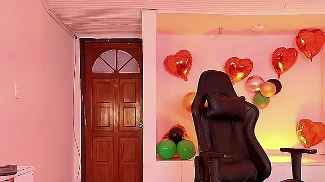 MorganaCrowley online show from 03.19.25