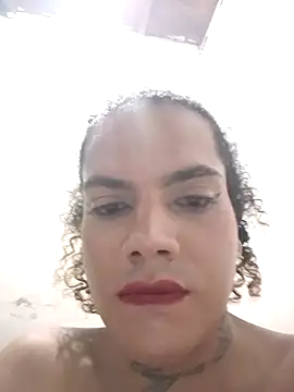 Snapshot of aleja_mistress_ chatting on 02.27.25 aleja mistress online show from 02.27.25