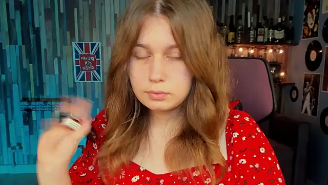 FioraMarmoris online show from 10.17.25