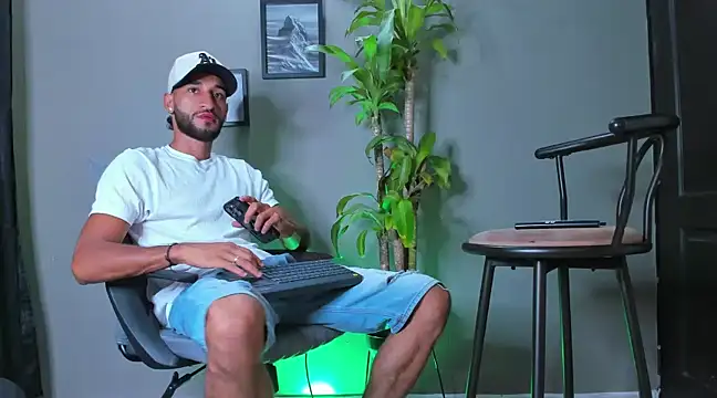 Damian 022 online show from 02.09.25