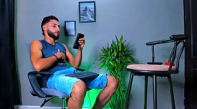 Damian 022 online show from 03.14.25