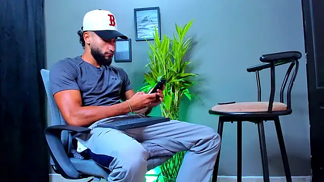 Damian 022 online show from 10.09.25