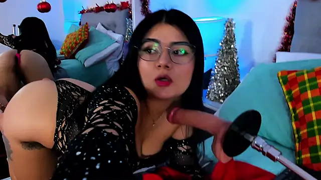 Samantha  Vega online show from 12.28.24