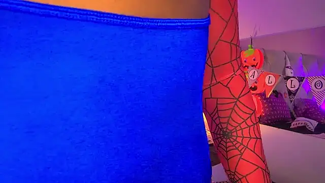 FiorelaLenin online show from 10.31.25