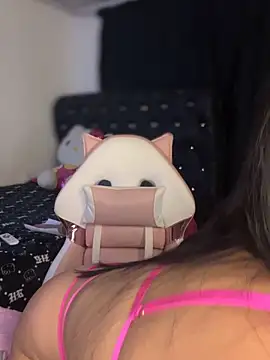 KittyRous online show from 02.04.26