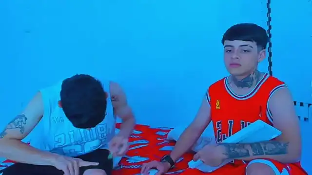 Snapshot of HOT_boy2025 chatting on 01.09.25 HOT boy2025 online show from 01.09.25