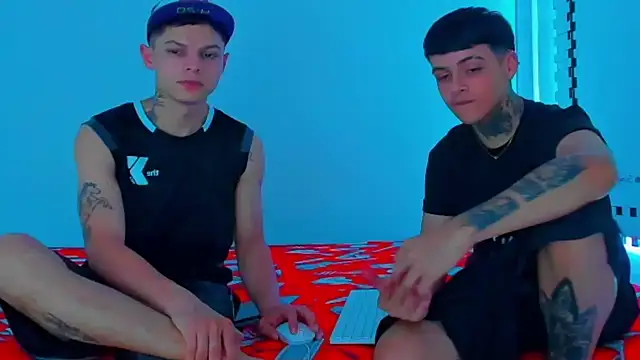 Snapshot of HOT_boy2025 chatting on 03.09.25 HOT boy2025 online show from 03.09.25