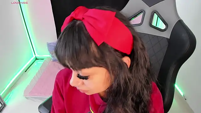 zoesullivan online show from 12.24.24