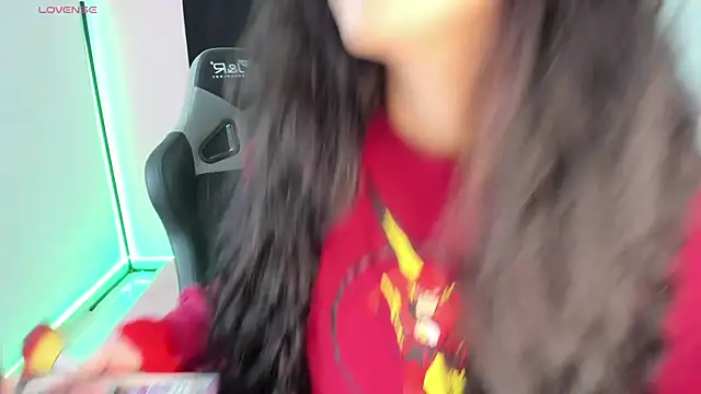 zoesullivan online show from 12.28.24