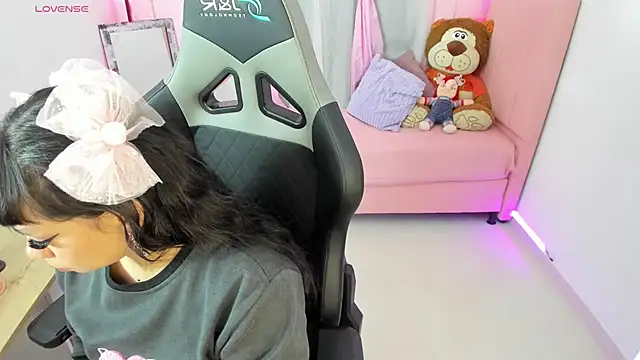 zoesullivan online show from 01.24.25