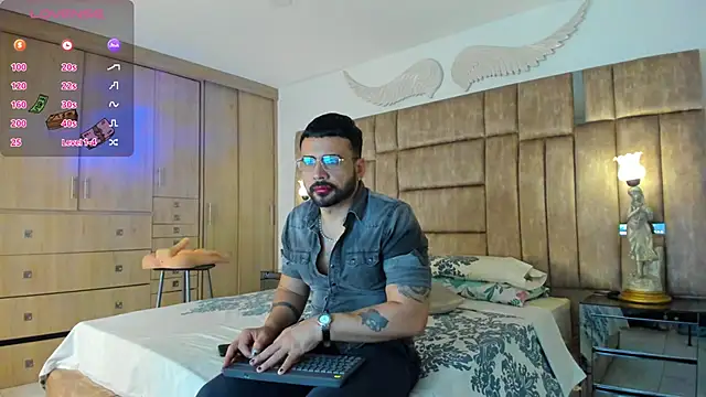 petterwilly1 online show from 02.16.25