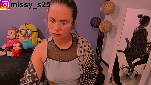 Snapshot of gigi_stephans chatting on 09.16.25 gigi stephans online show from 09.16.25