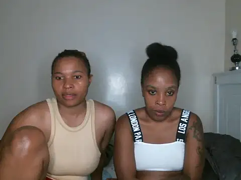 R-thequeen online show from 02.05.25