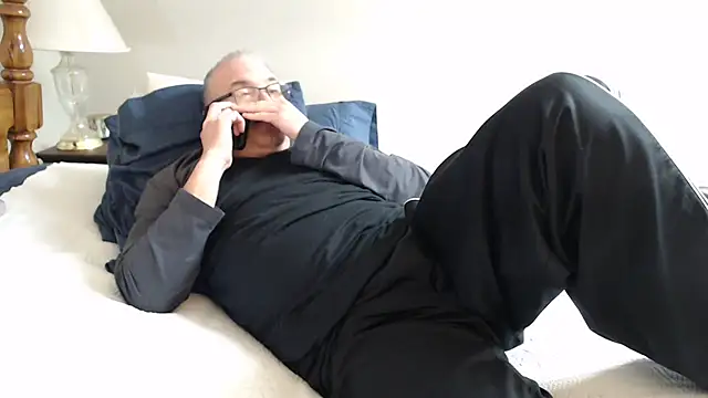 Snapshot of JaySloan chatting on 01.07.25 JaySloan online show from 01.07.25