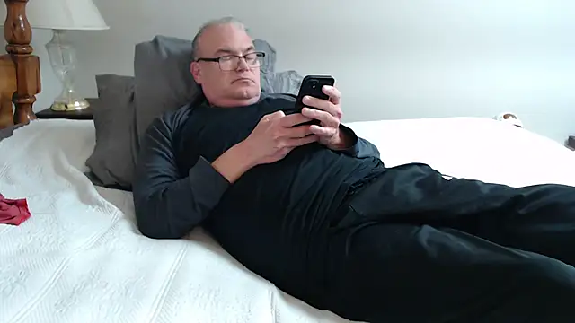 Snapshot of JaySloan chatting on 01.31.25 JaySloan online show from 01.31.25