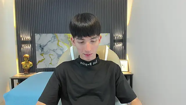 Snapshot of Jake_evans chatting on 10.29.25 Jake evans online show from 10.29.25