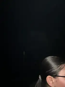 Snapshot of zui_lu chatting on 02.18.25 zui lu online show from 02.18.25