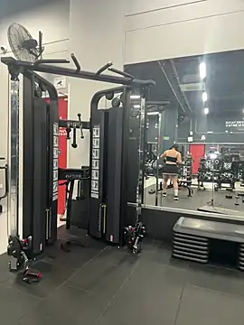 Snapshot of zui_lu chatting on 02.28.25 zui lu online show from 02.28.25