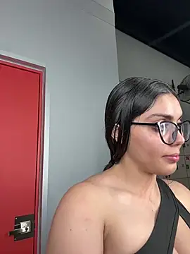 Snapshot of zui_lu chatting on 03.02.25 zui lu online show from 03.02.25