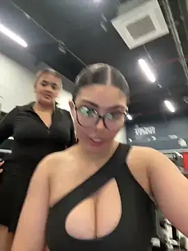 Snapshot of zui_lu chatting on 03.08.25 zui lu online show from 03.08.25