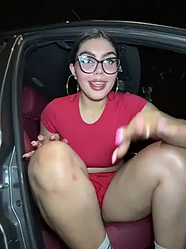 Snapshot of zui_lu chatting on 09.26.25 zui lu online show from 09.26.25