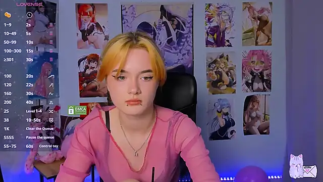 liana kisses online show from 02.05.25