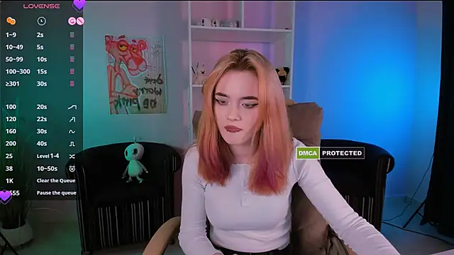 liana kisses online show from 03.19.25