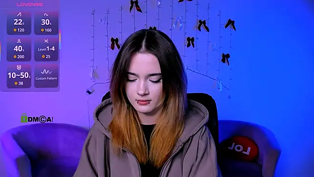 liana kisses online show from 02.03.26