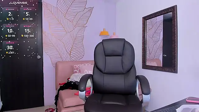 BarbaraKnox  online show from 03.07.25