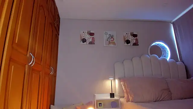 martinaaricci online show from 01.13.26