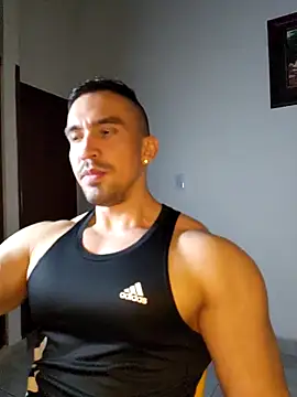 Snapshot of jhay-crux chatting on 11.13.25 jhay-crux online show from 11.13.25