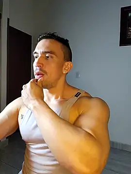 Snapshot of jhay-crux chatting on 11.25.25 jhay-crux online show from 11.25.25