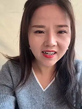 Efangfang online show from 12.31.24