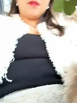 Efangfang online show from 01.05.25