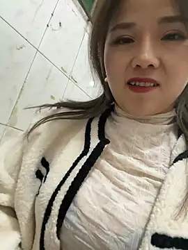 Efangfang online show from 01.11.25