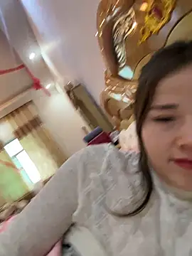 Efangfang online show from 02.02.25