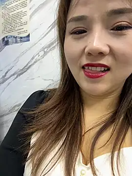 Efangfang online show from 03.08.25