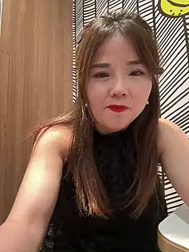 Efangfang online show from 03.20.25